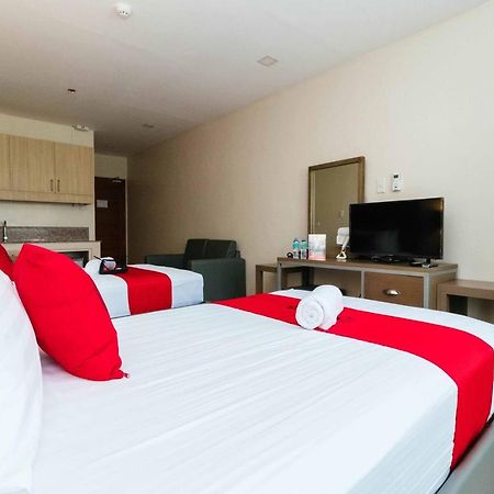 Reddoorz Premium @ Sampaloc Makati Hotel Makati City Bagian luar foto
