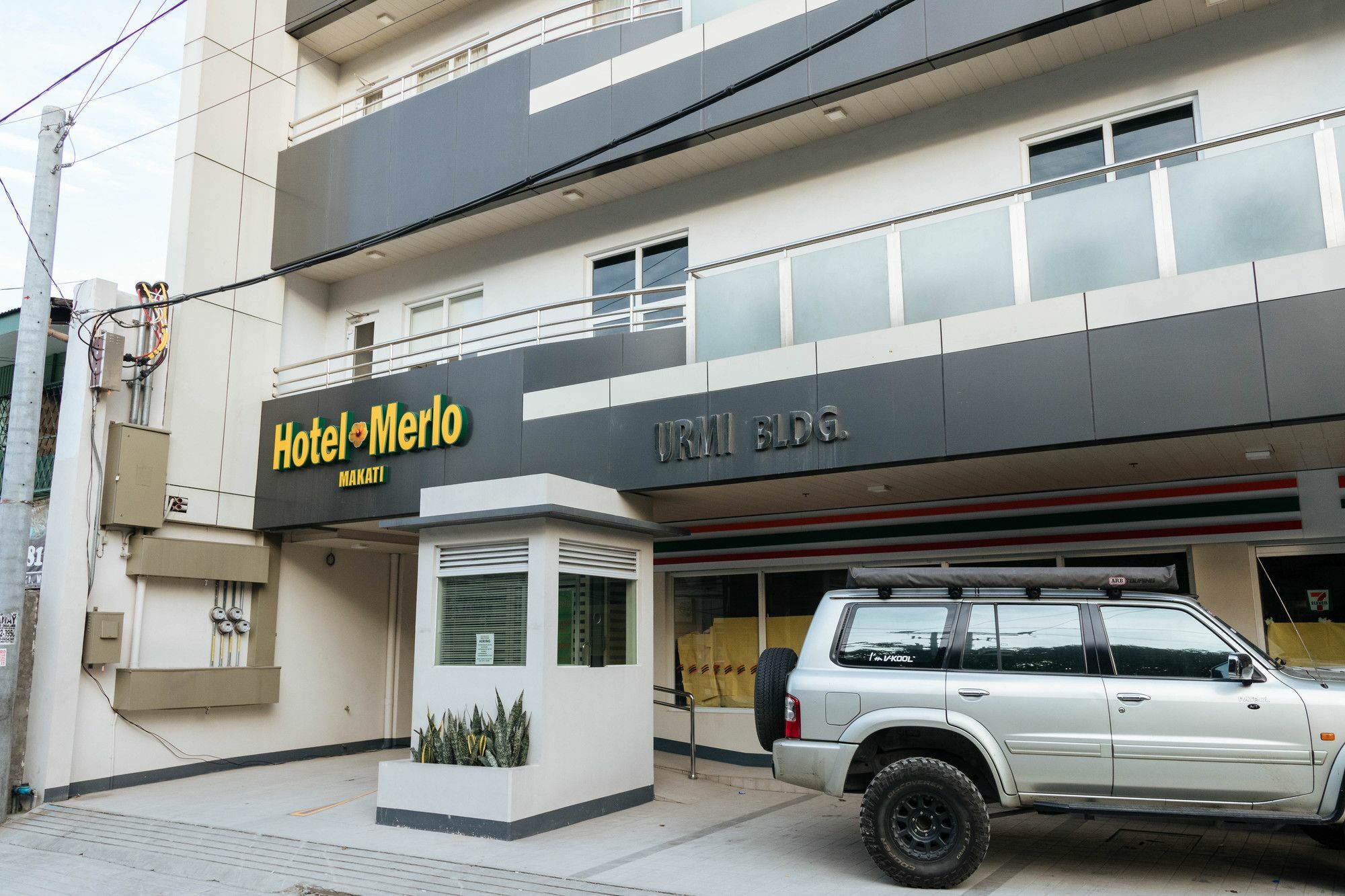 Reddoorz Premium @ Sampaloc Makati Hotel Makati City Bagian luar foto