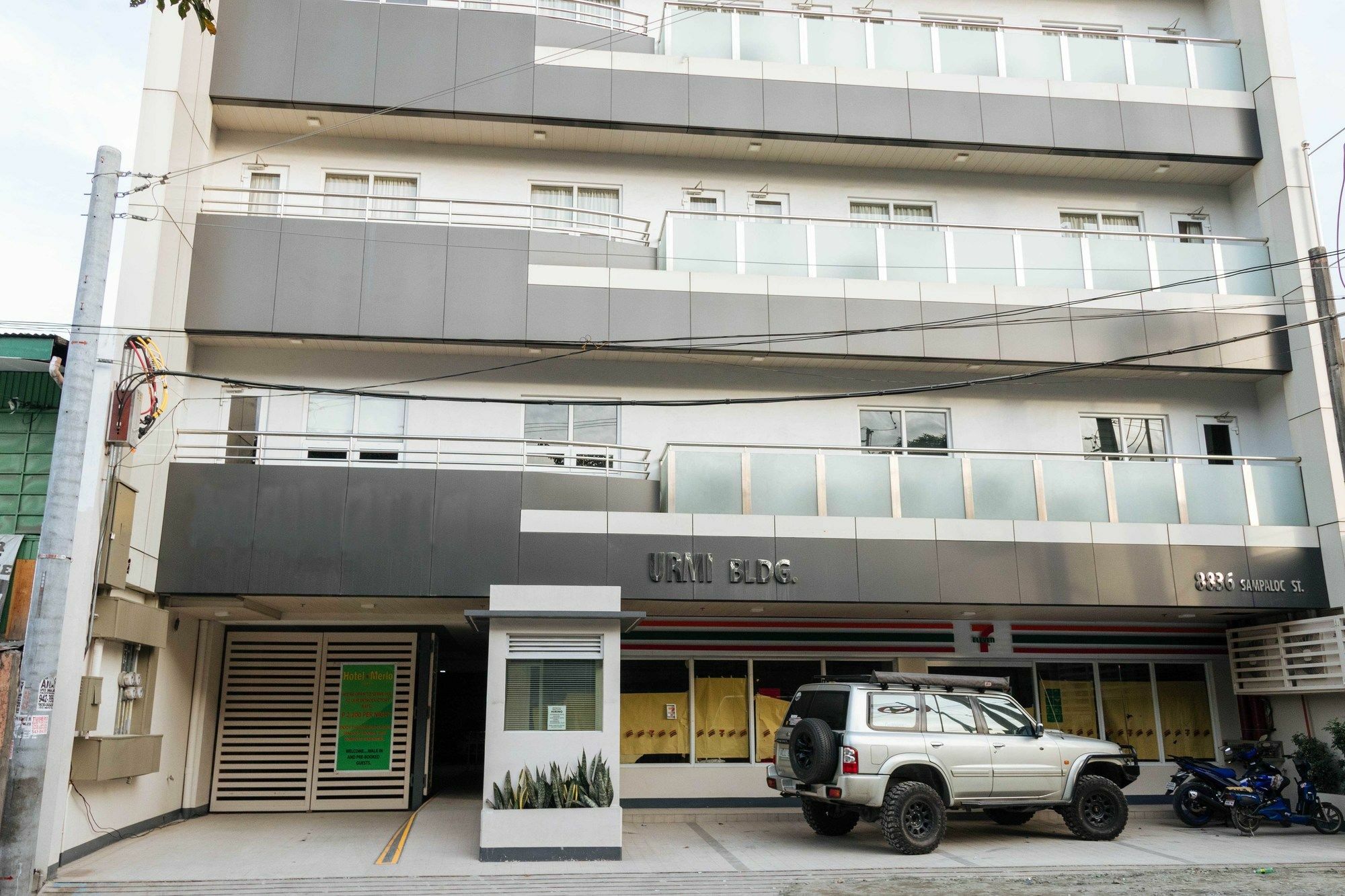 Reddoorz Premium @ Sampaloc Makati Hotel Makati City Bagian luar foto